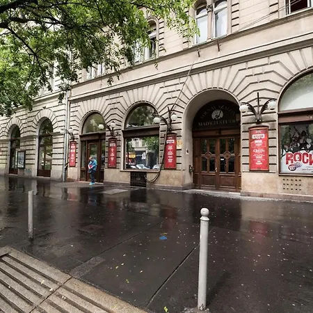 Rainbow Dream Budapest